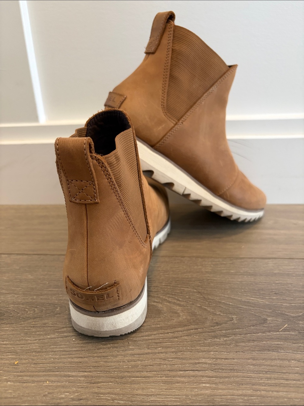 Sorel Women's Harlow Chelsea Ankle Boots Taffy/Chalk - Picture 3 of 4